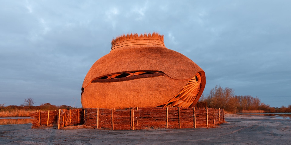 Duurzaam houten vogelobservatorium ‘Tij’ geopend