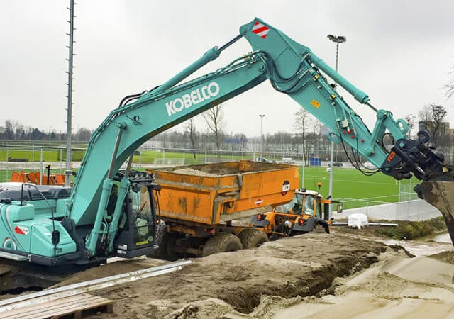 kemp 10226 afl kobelco sk210lc 10 de goei 17 hr1