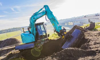 kemp 10438 afl kobelco sk75sr 7 overvest 12 hr