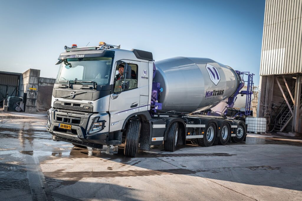 Nieuwe Volvo FMX voor MixTrans
