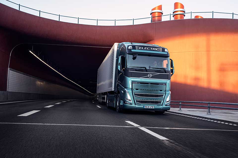 Volvo Trucks start dit jaar verkoop complete range zware elektrische trucks