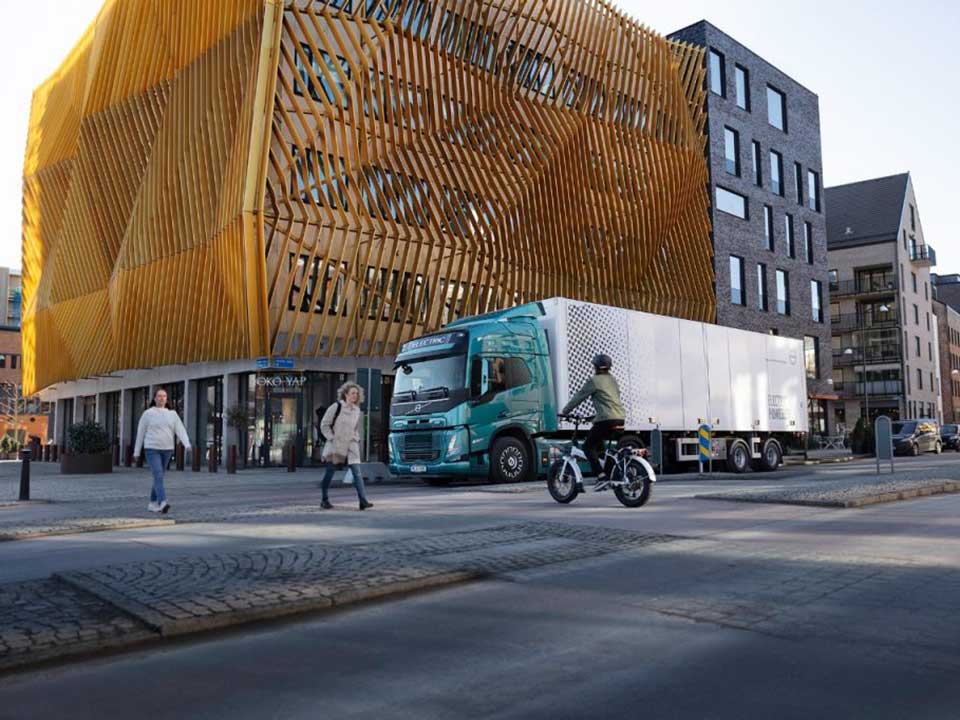 volvo trucks now ready to electrify image5