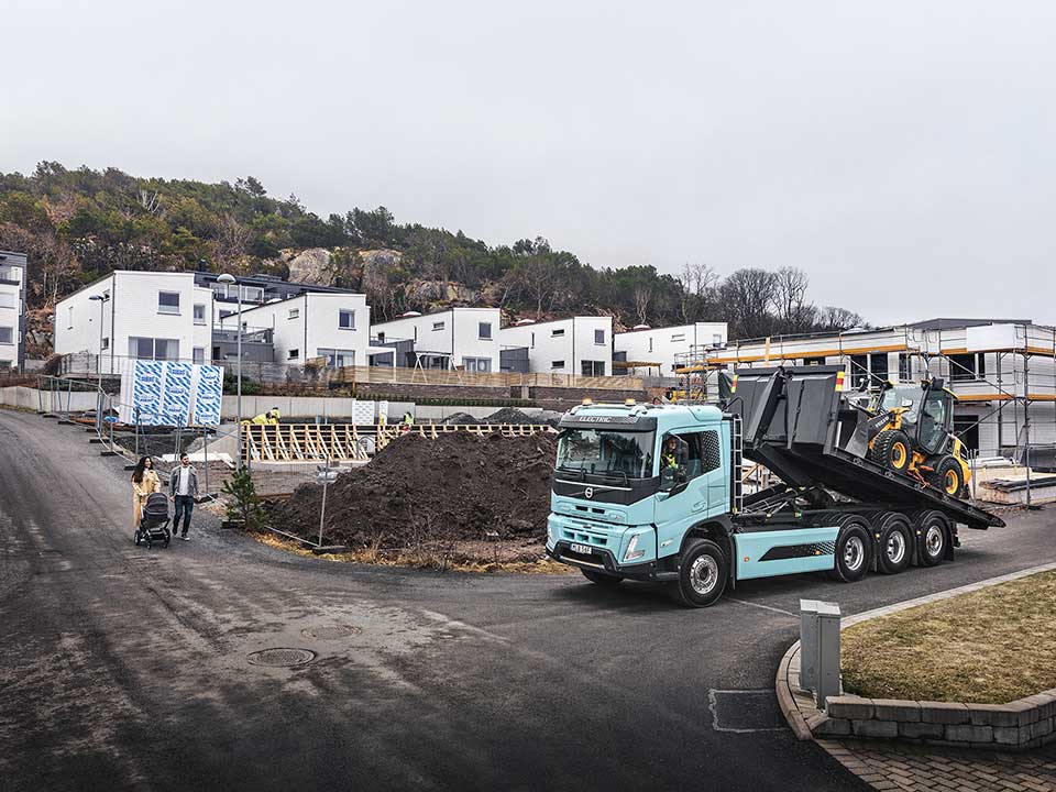 volvo trucks now ready to electrify image7