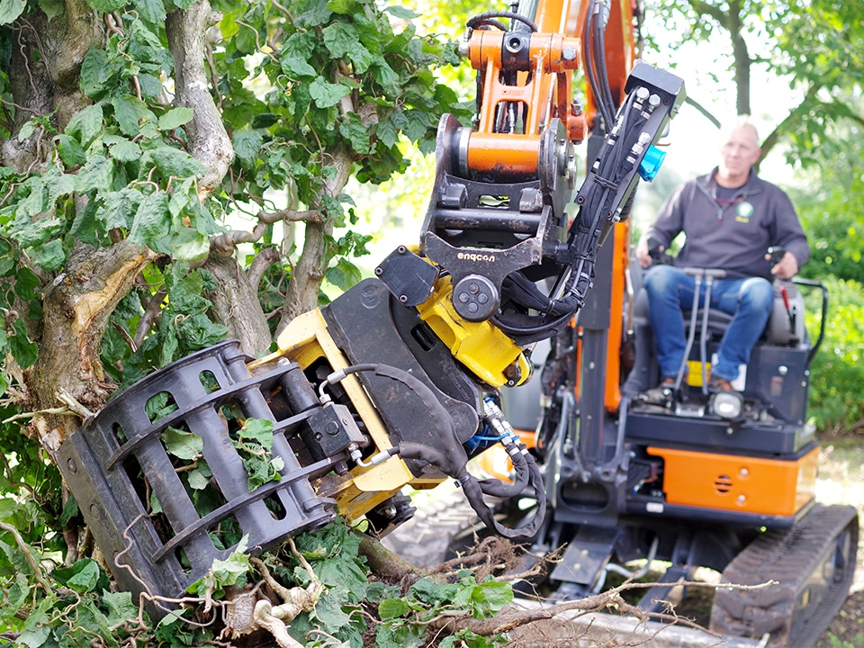 Draaikantelstuk voor compacte machines neemt enorme vlucht