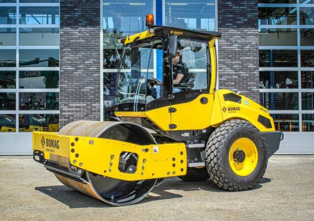7916148c231e kemp 11332 afl bomag bw177 van der plas giessen 01