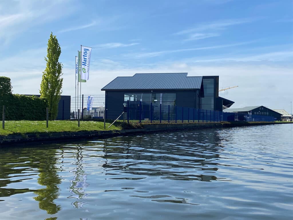 E-Hartog Bouwmaterieel beleeft vliegende start vanuit nieuw onderkomen