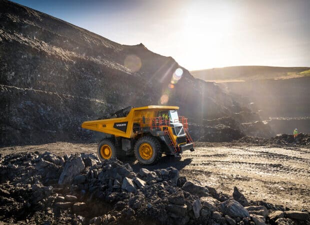 RIG R100 StageV T4f 1 27748 H 02 620x465 1