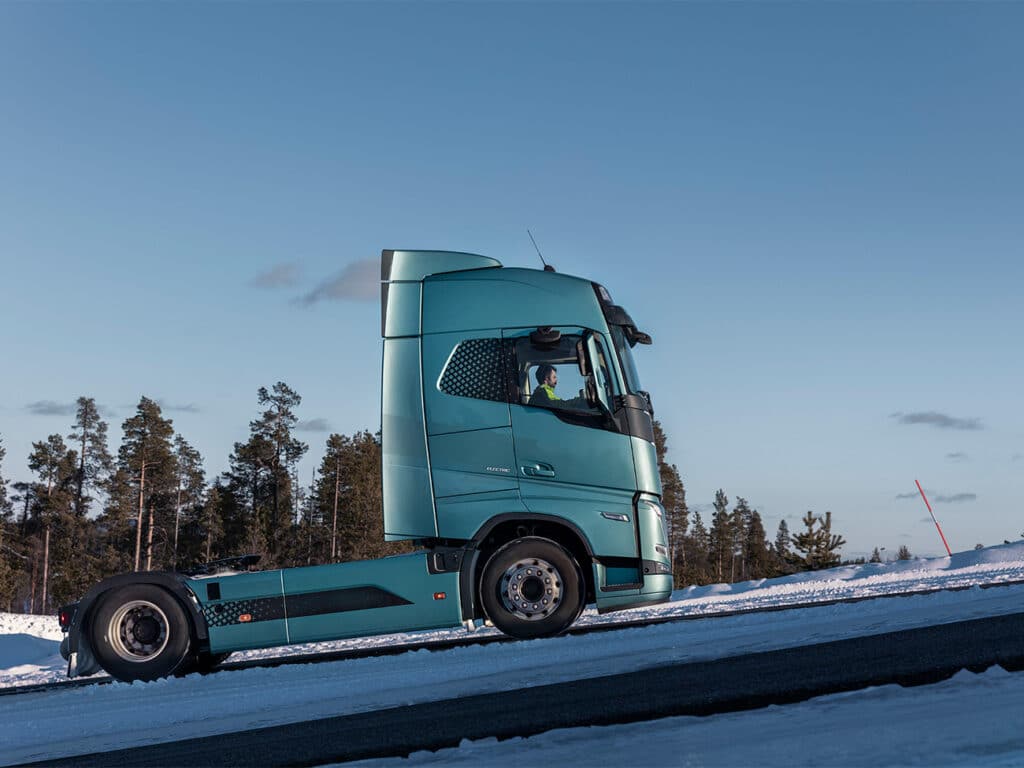 volvo fh glad wegdek active grip