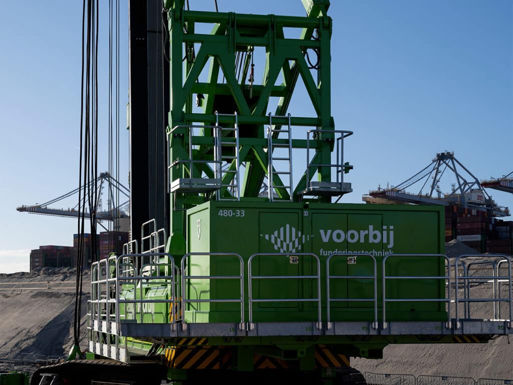 Multifunctionele Woltman 160 DR funderingsmachine voor Voorbij