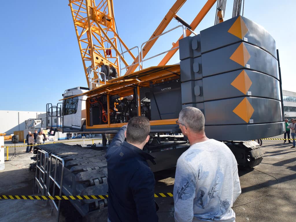 Emissievrije hijskraan van PV-E Crane beleeft debuut