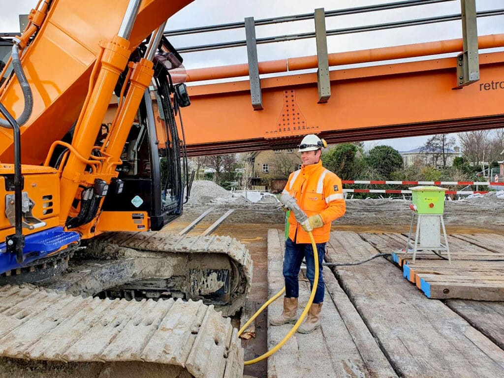 1. Elektrische 25 ton rupsgraafmachine