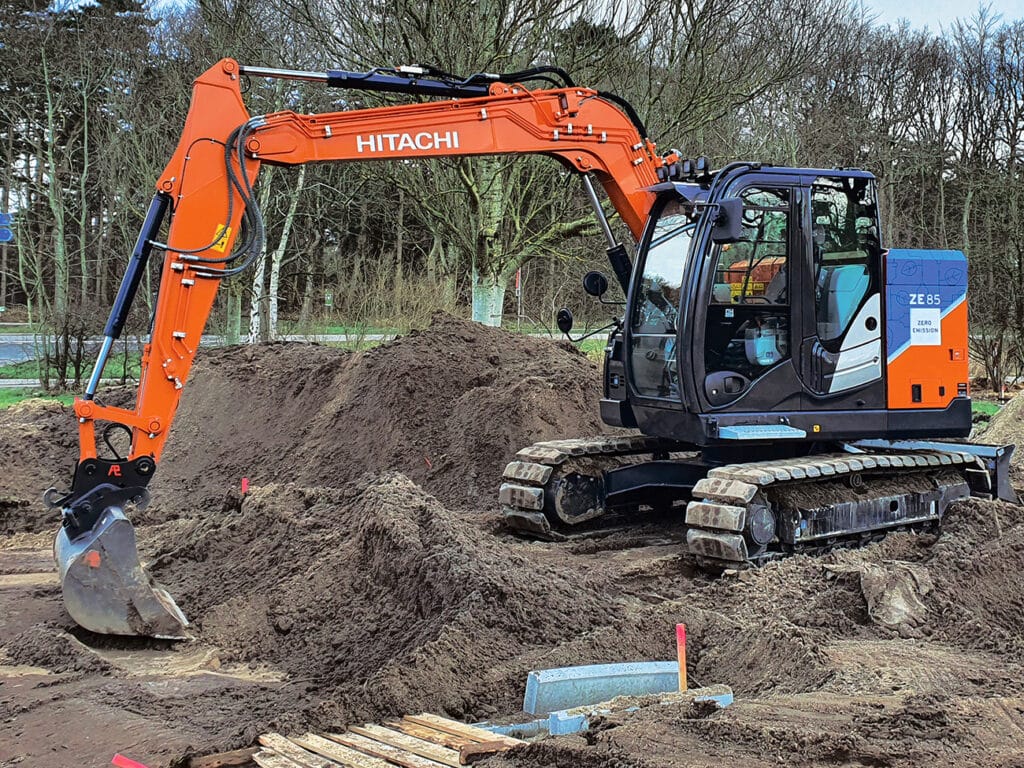 elektrische hitachi ZE85