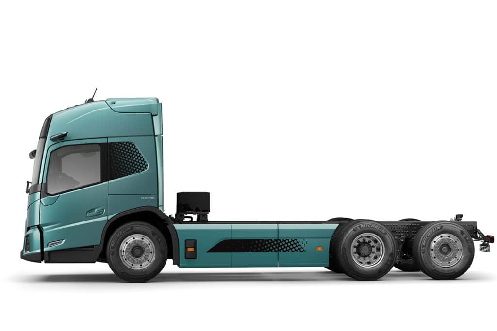 volvo trucks fm low entry 3