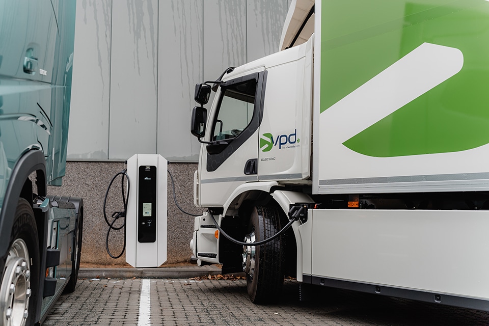 Transporteur neemt pioniersrol met realisatie van green mobility hub