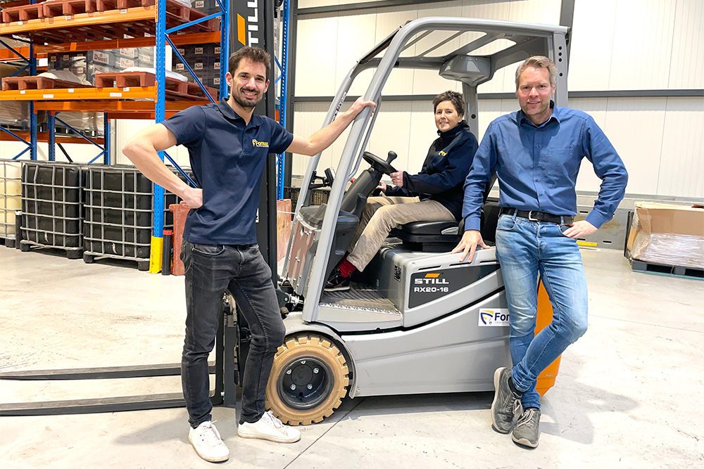 Open calendar for lift and reach truck training