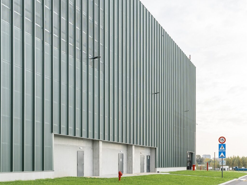 AULA Blue Gate c MVH 50