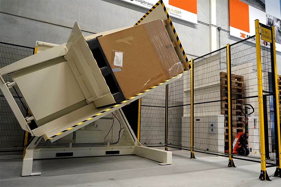 Palletwisselaar kantelt tot 180 graden