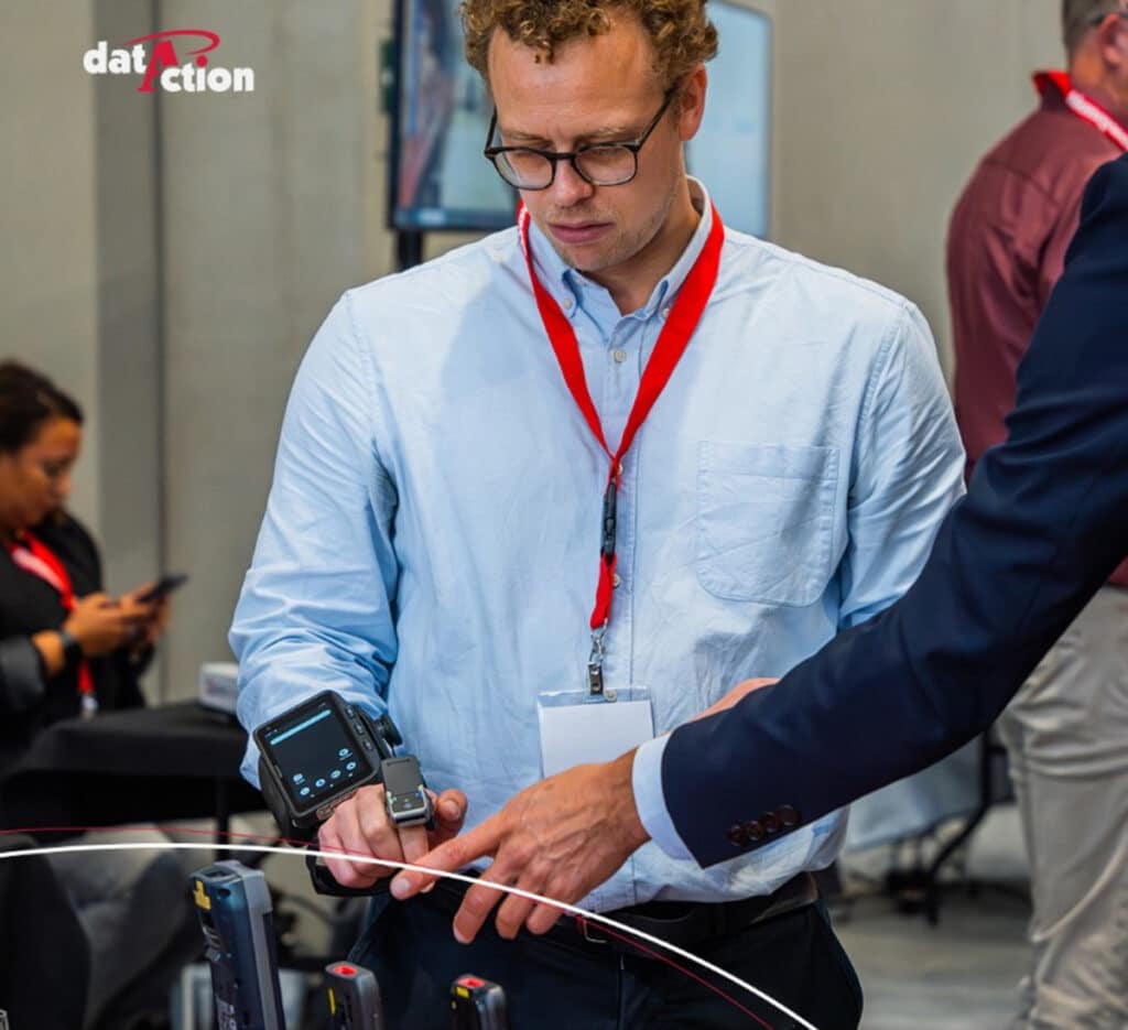 DatAction - Touch the Warehouse of Tomorrow 2.0 5
