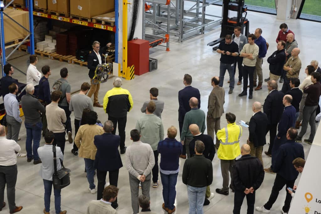 The Automated Warehouse: vision, innovation and impact in action 1