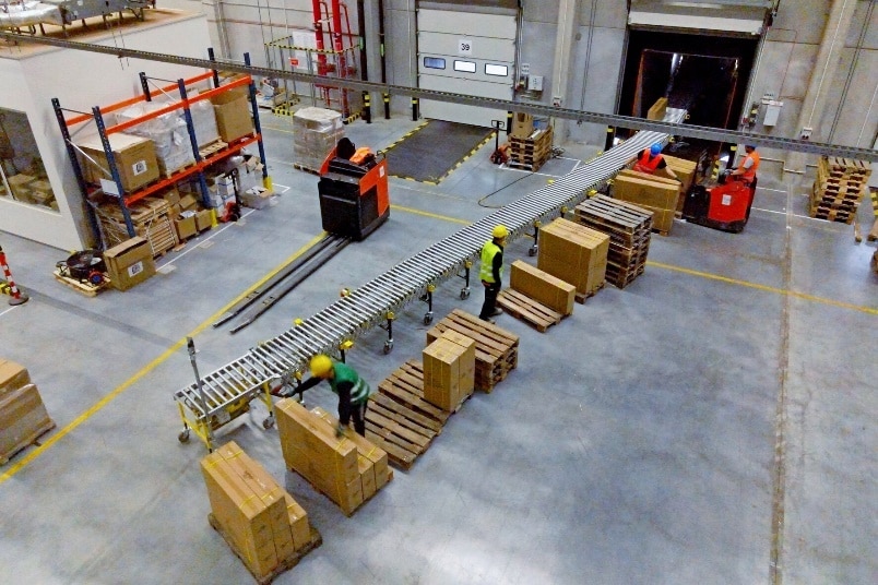 Efficient and ergonomic loading and unloading 3