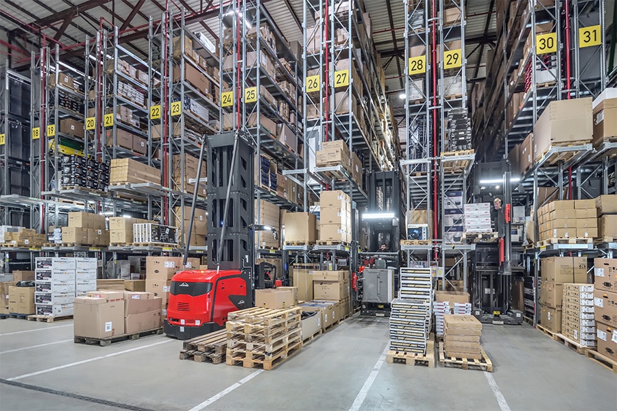 'We want to be the best total solution provider in intralogistics.' 5