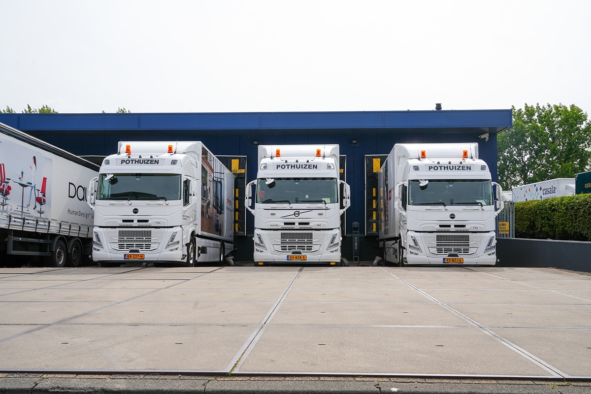 Maatwerk maakt het verschil: Volvo Trucks opnieuw marktleider in elektrische vrachtwagens 1