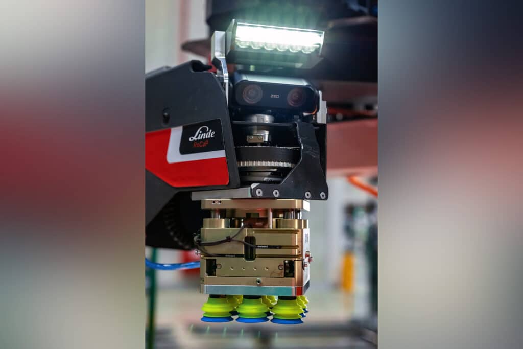 ROSSMANN implementiert automatisierte Kommissionierung mit Linde RoCaP 1