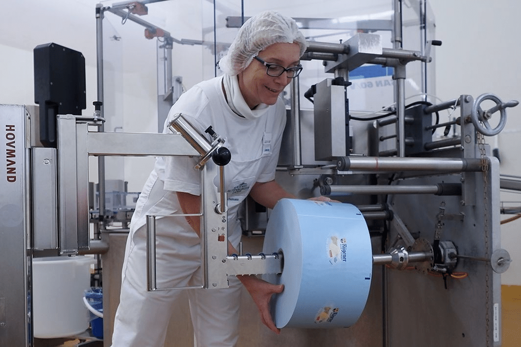 Ergonomische tilhulpen maken inpaklijnen efficiënter en veiliger 1