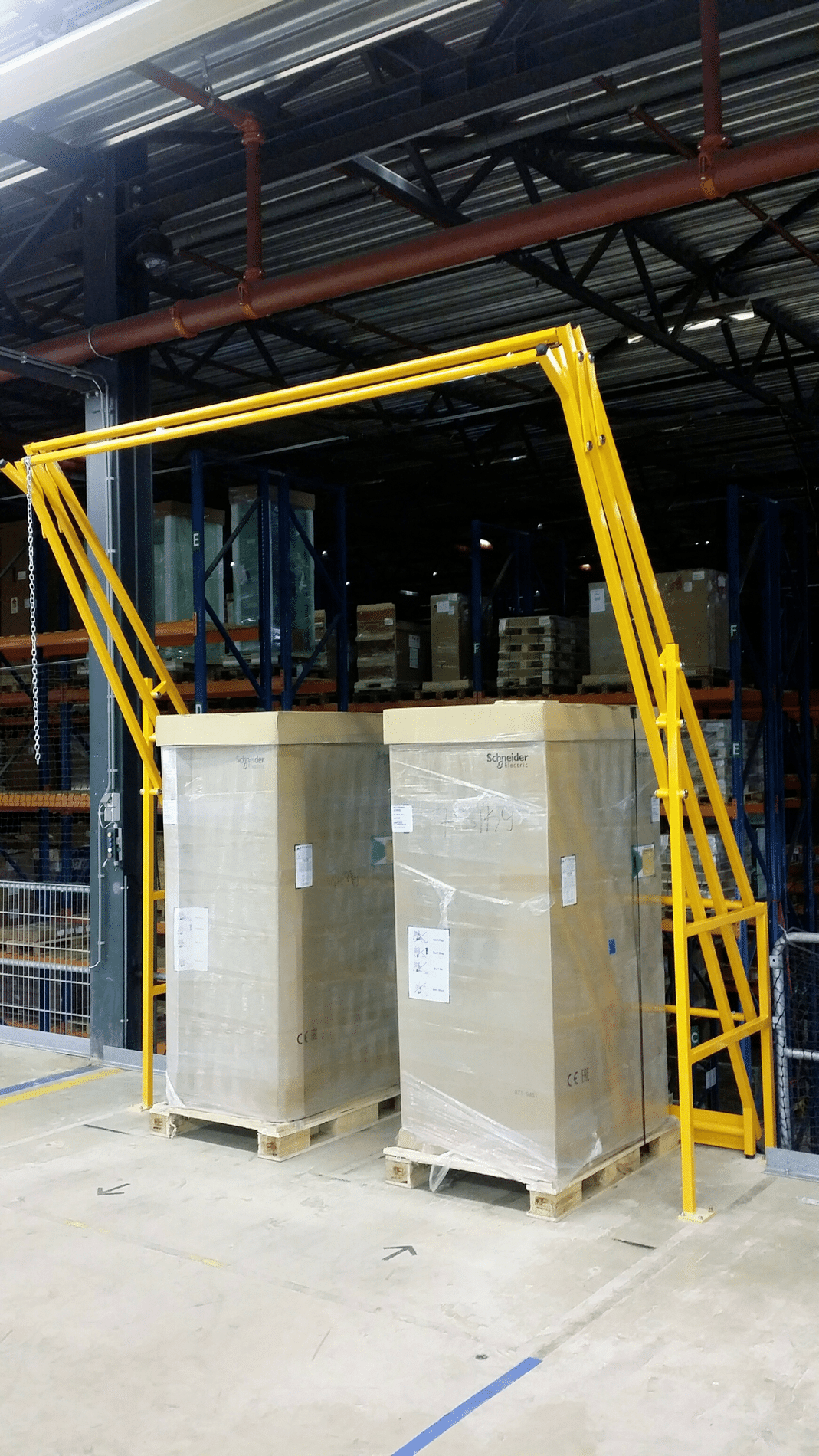 With certified tilt gates, you are investing in proven safety 3