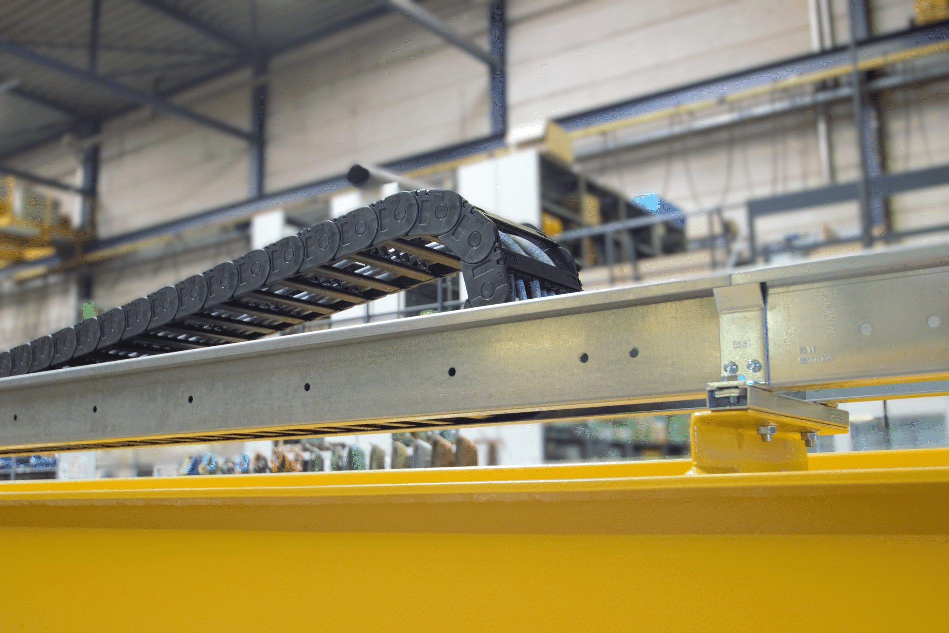 “If continuous operational reliability is required, then I will always choose a cable track over a cable car system. ”1